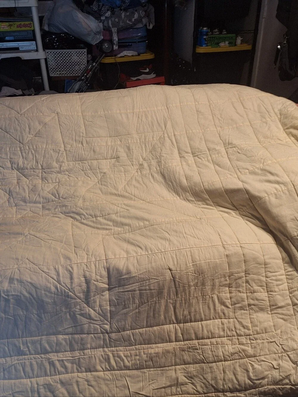 handmade queen size quilt in pink and white with 2 pillow shams and 2 small pill